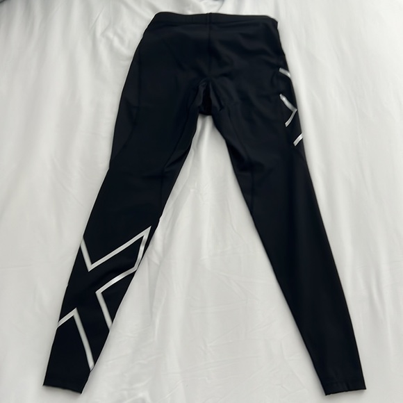 2XU Men’s Compression Tights - Picture 2 of 4